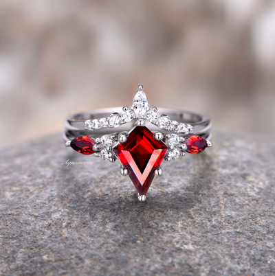 Vintage Aquamarine, Ruby and Diamond Ring